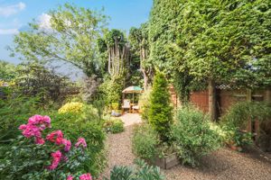 Photo 21- click for photo gallery